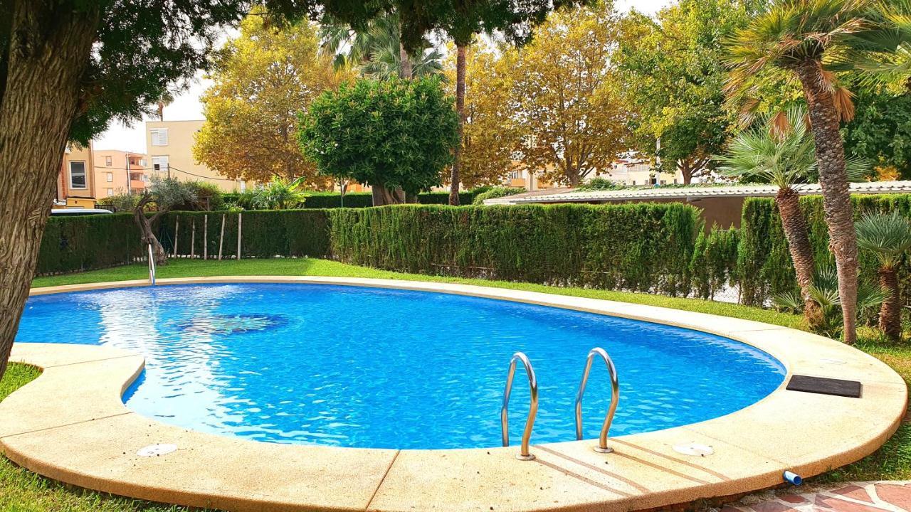 Modern 2 Bedroom Apartment 100 M From The Beach Хавеа Экстерьер фото
